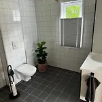 Walo Tromsdalen - Close To Cable Car And Arctic Cathedral, 10 Min By Bus To Centre, Free Parking 아파트 트롬쇠