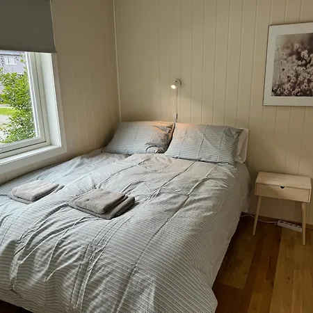 Walo Tromsdalen - Close To Cable Car And Arctic Cathedral, 10 Min By Bus To Centre, Free Parking
